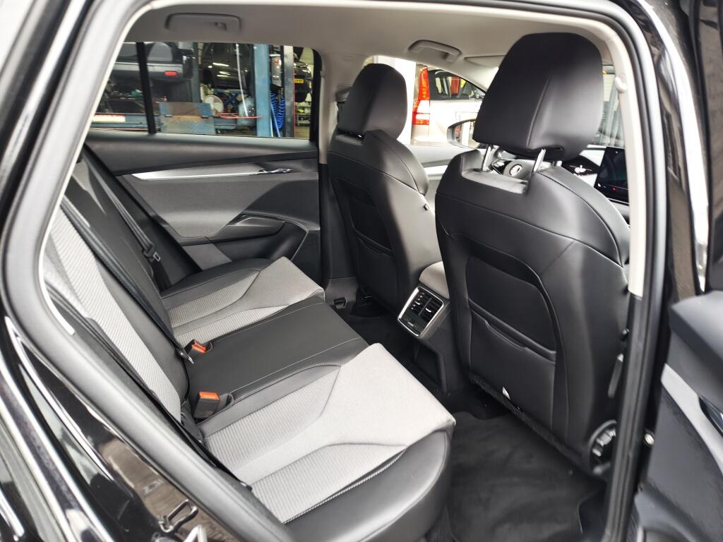 Skoda Enyaq iV 80 | SOH 89.2% | Adaptieve Cruise | Trekhaak | Stoel-Stuurverwarming | Warmtepomp - Image 34
