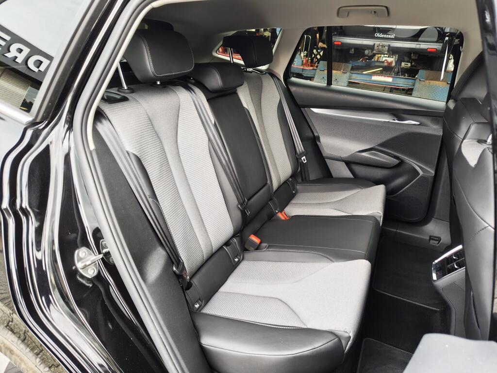 Skoda Enyaq iV 80 | SOH 89.2% | Adaptieve Cruise | Trekhaak | Stoel-Stuurverwarming | Warmtepomp - Image 35
