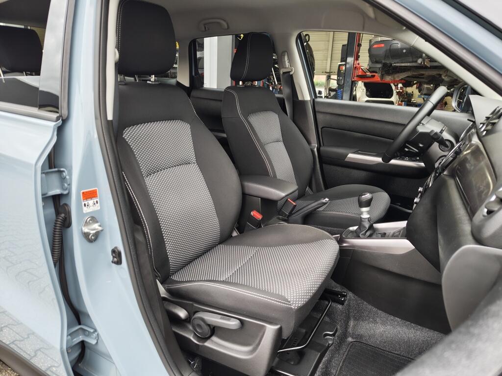Suzuki Vitara 1.4 Boosterjet Select Smart Hybrid | Trekhaak | Navi | Stoelverwarming - Image 27
