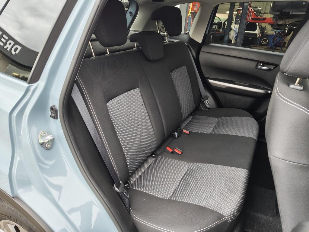 Suzuki Vitara 1.4 Boosterjet Select Smart Hybrid | Trekhaak | Navi | Stoelverwarming - Image 29