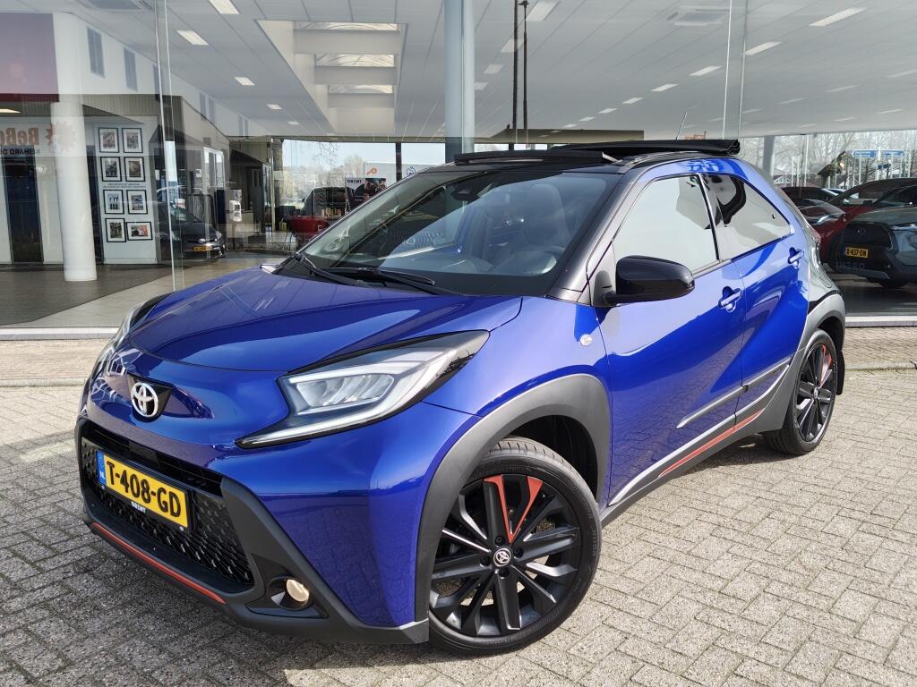 Toyota Aygo X 1.0 VVT-i S-CVT Premium | Elekt. Vouwdak | JBL | Navi | Sensoren - Image 1