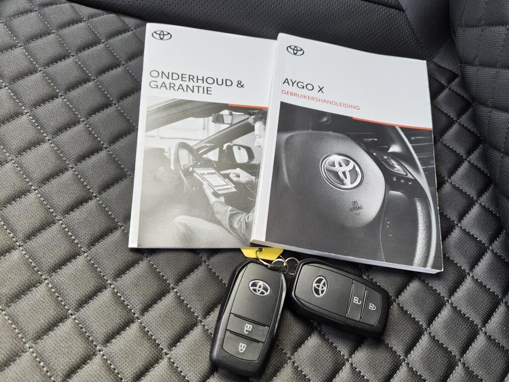 Toyota Aygo X 1.0 VVT-i S-CVT Premium | Elekt. Vouwdak | JBL | Navi | Sensoren - Image 40