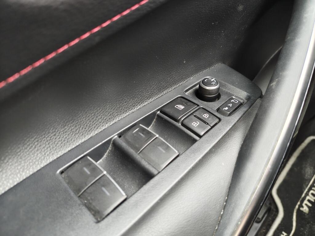 Toyota Corolla Touring Sports 2.0 Hybrid Executive | Schuif-Kanteldak | JBL | Navi | Sensoren v/a - Image 25