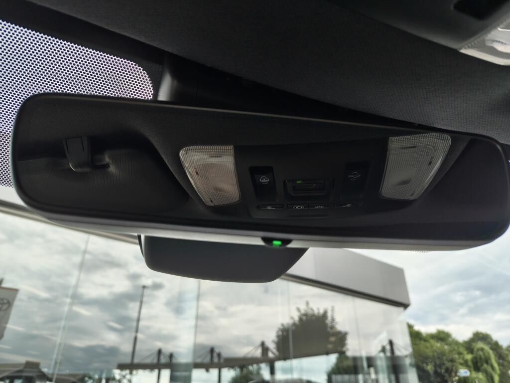 Toyota Corolla Touring Sports 2.0 Hybrid Executive | Schuif-Kanteldak | JBL | Navi | Sensoren v/a - Image 27