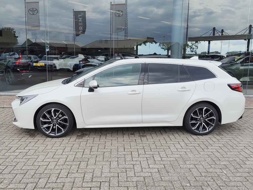 Toyota Corolla Touring Sports 2.0 Hybrid Executive | Schuif-Kanteldak | JBL | Navi | Sensoren v/a - Image 3