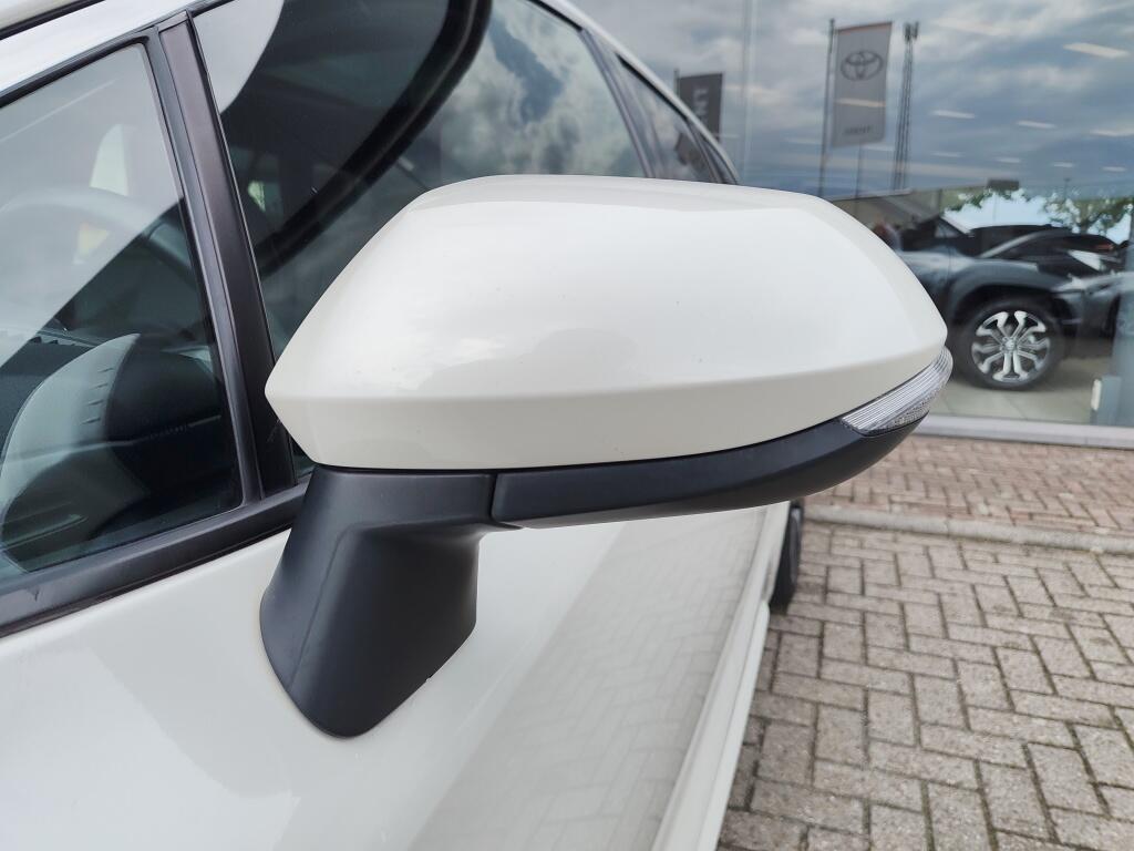 Toyota Corolla Touring Sports 2.0 Hybrid Executive | Schuif-Kanteldak | JBL | Navi | Sensoren v/a - Image 40