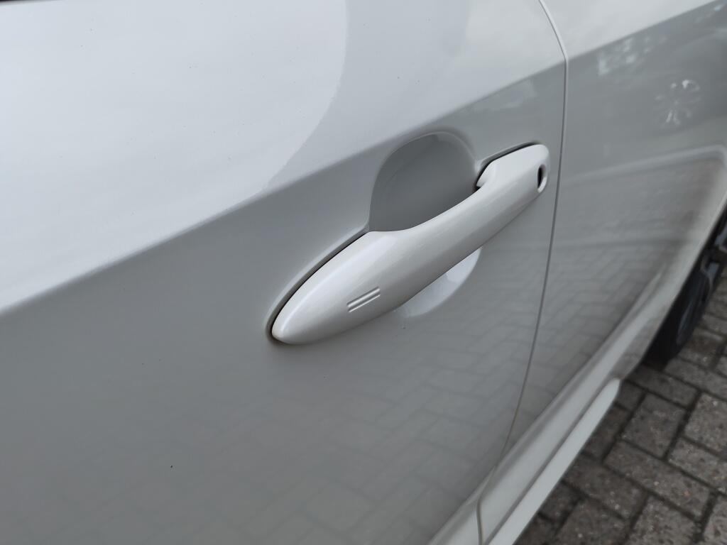 Toyota Corolla Touring Sports 2.0 Hybrid Executive | Schuif-Kanteldak | JBL | Navi | Sensoren v/a - Image 42