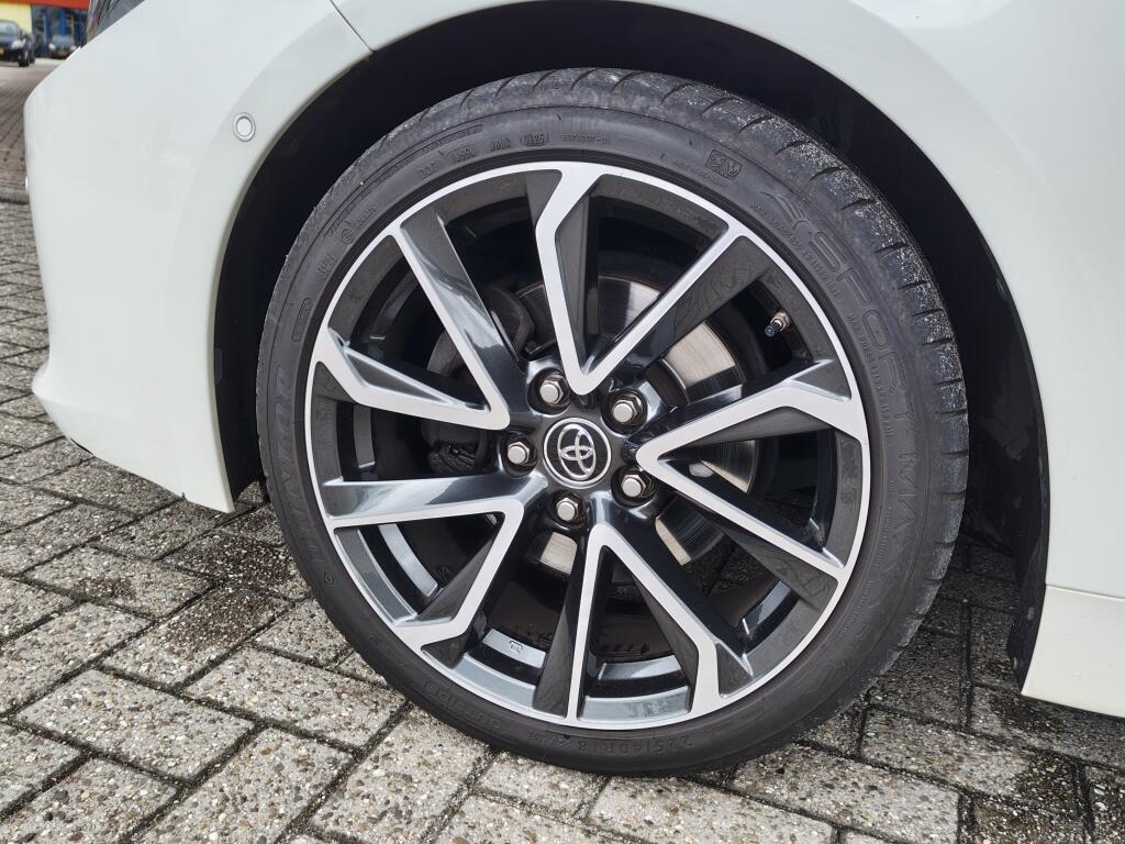 Toyota Corolla Touring Sports 2.0 Hybrid Executive | Schuif-Kanteldak | JBL | Navi | Sensoren v/a - Image 43