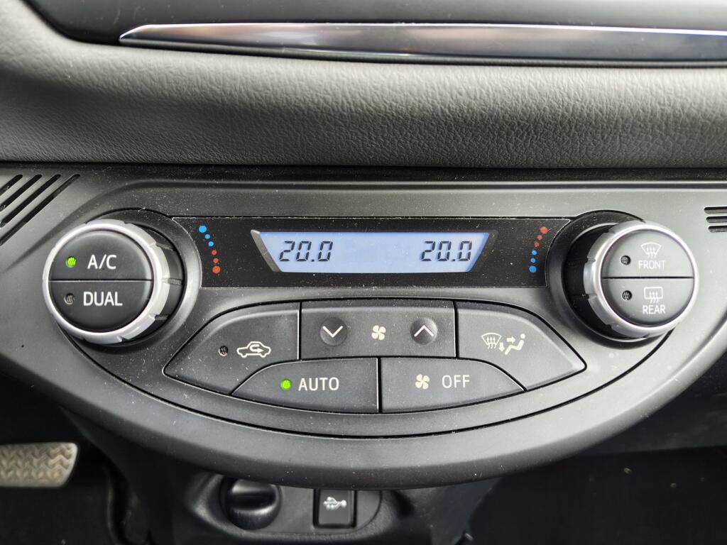Toyota Yaris 1.5 Hybrid Active | Goed Onderhouden | Keyless Start | Airco - Image 18