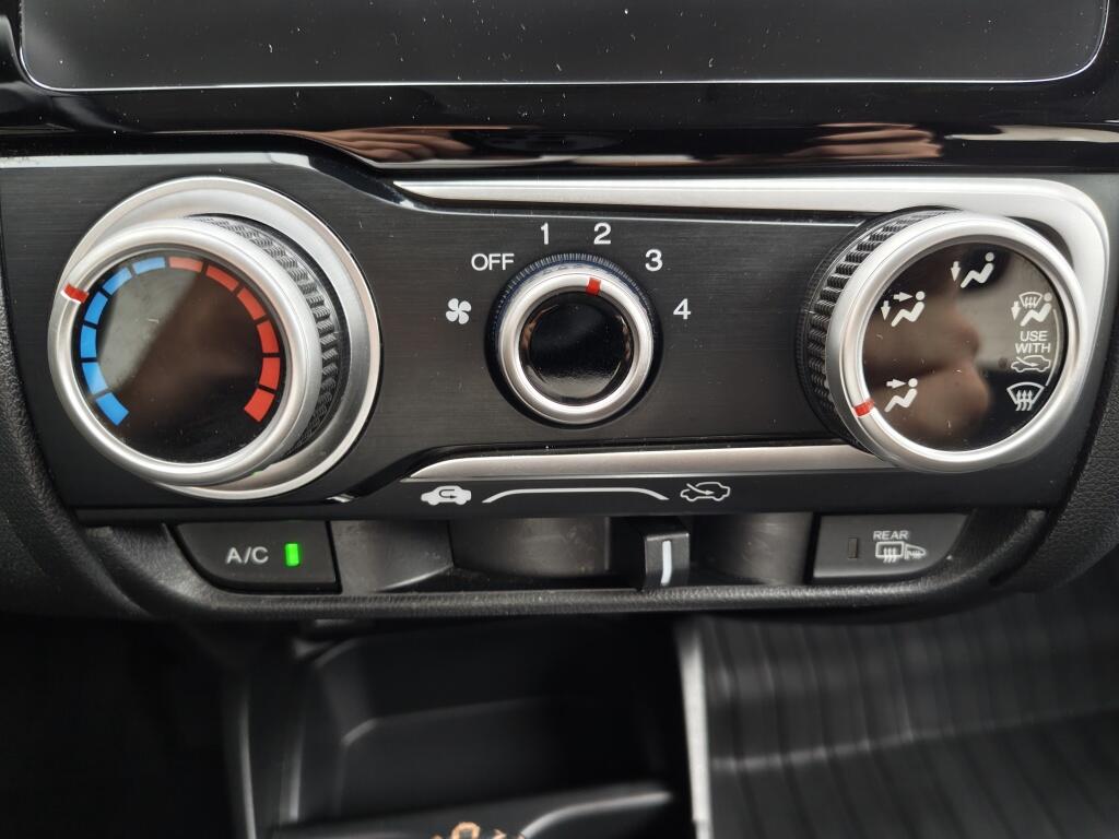 Honda Jazz 1.5 i-VTEC Dynamic | Sensoren v/a | Navi | DAB | Cruise Control - Image 18