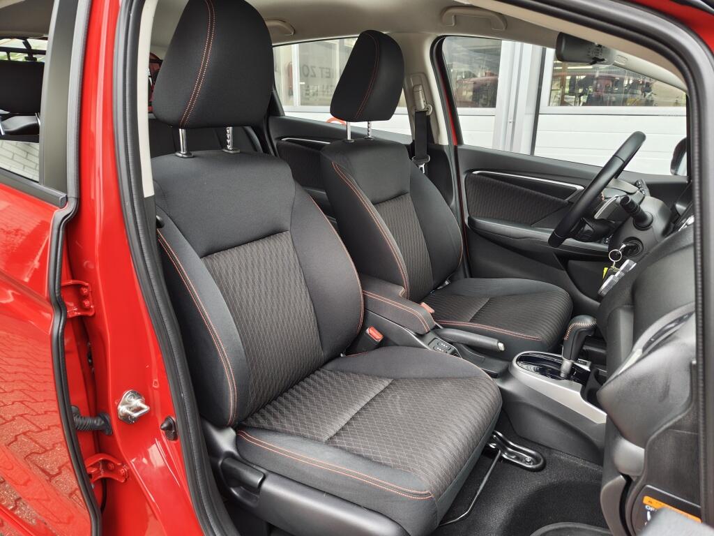 Honda Jazz 1.5 i-VTEC Dynamic | Sensoren v/a | Navi | DAB | Cruise Control - Image 26