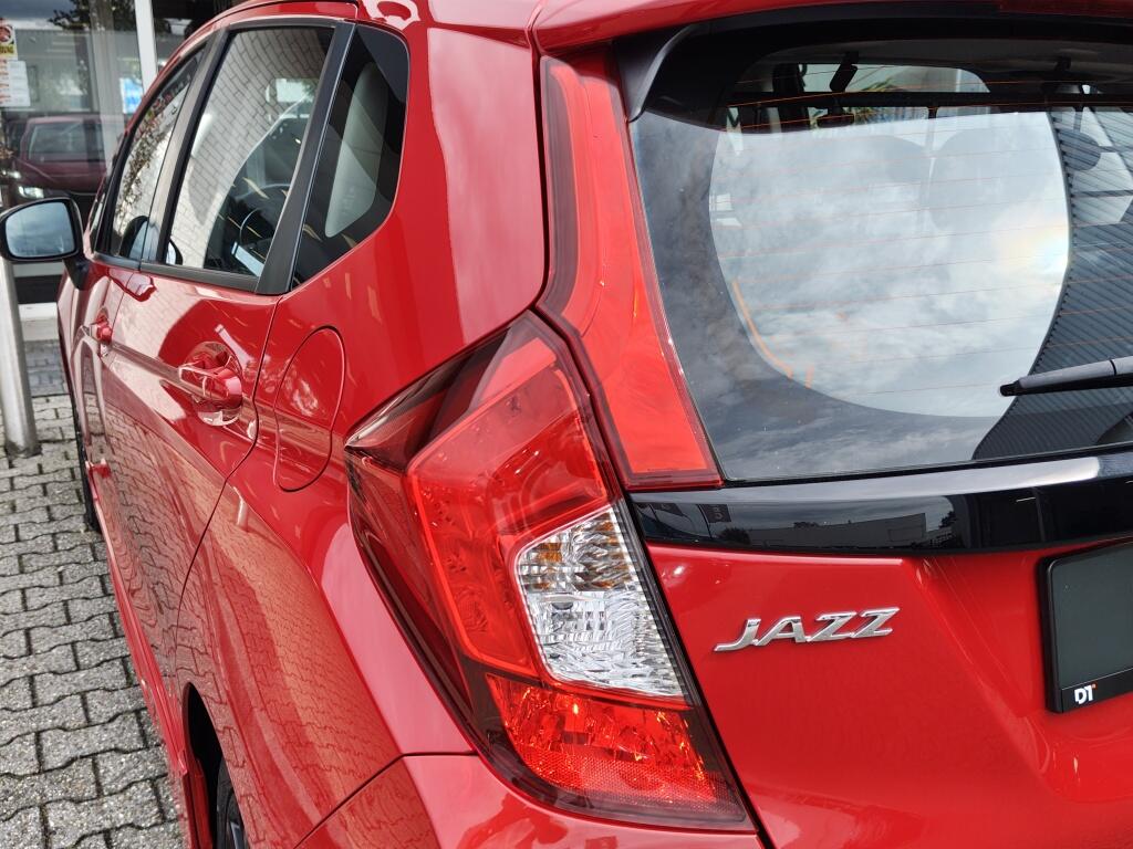 Honda Jazz 1.5 i-VTEC Dynamic | Sensoren v/a | Navi | DAB | Cruise Control - Image 32