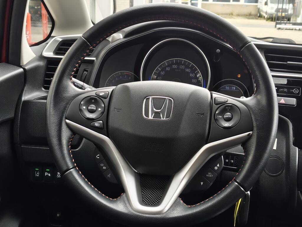 Honda Jazz 1.5 i-VTEC Dynamic | Sensoren v/a | Navi | DAB | Cruise Control - Image 9