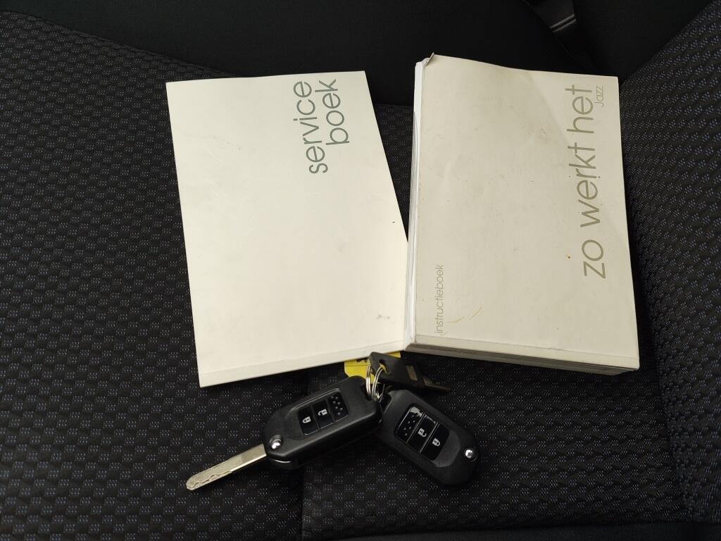 Honda Jazz 1.3 i-VTEC Comfort | Trekhaak | Sensoren v/a | Achteruitrijcamera - Image 41