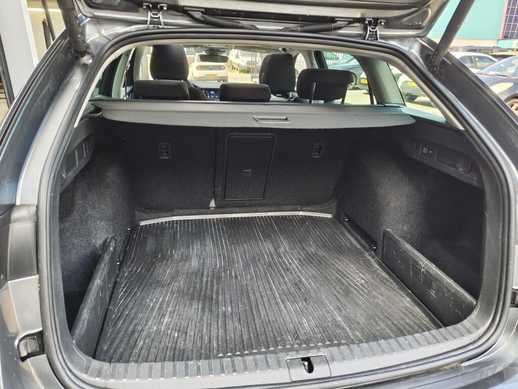 Skoda Octavia Combi 1.0 TSI Business Edition Plus | Schuif-Kanteldak | Trekhaak | Stoelverwarming - Image 38