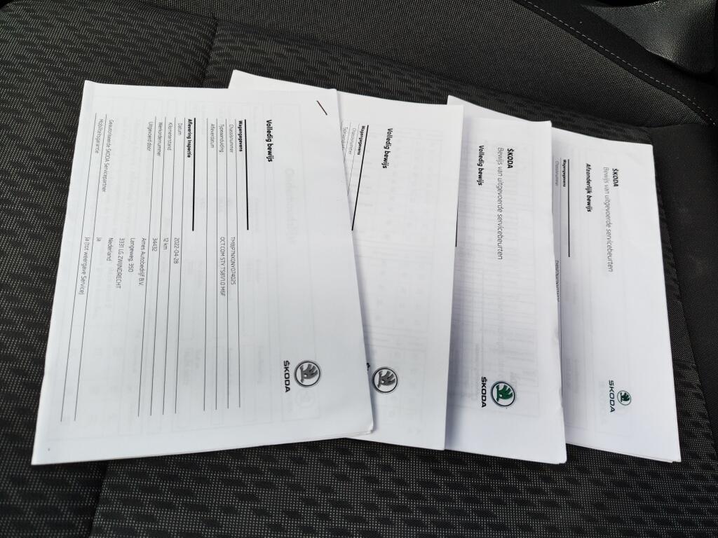 Skoda Octavia Combi 1.0 TSI Business Edition Plus | Schuif-Kanteldak | Trekhaak | Stoelverwarming - Image 47