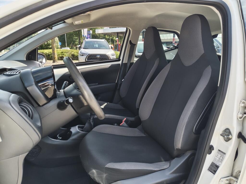 Toyota Aygo 1.0 VVT-i x-fun | NL Auto | Airco | Bluetooth | El. Raambediening | - Image 22