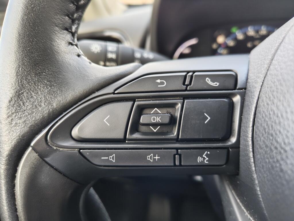 Toyota Yaris Cross 1.5 Hybrid Dynamic | El. Achterklep | HUD | Stoel-Stuurverwarming - Image 14