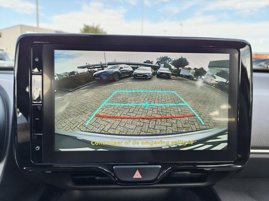Toyota Yaris Cross 1.5 Hybrid Dynamic | El. Achterklep | HUD | Stoel-Stuurverwarming - Image 19