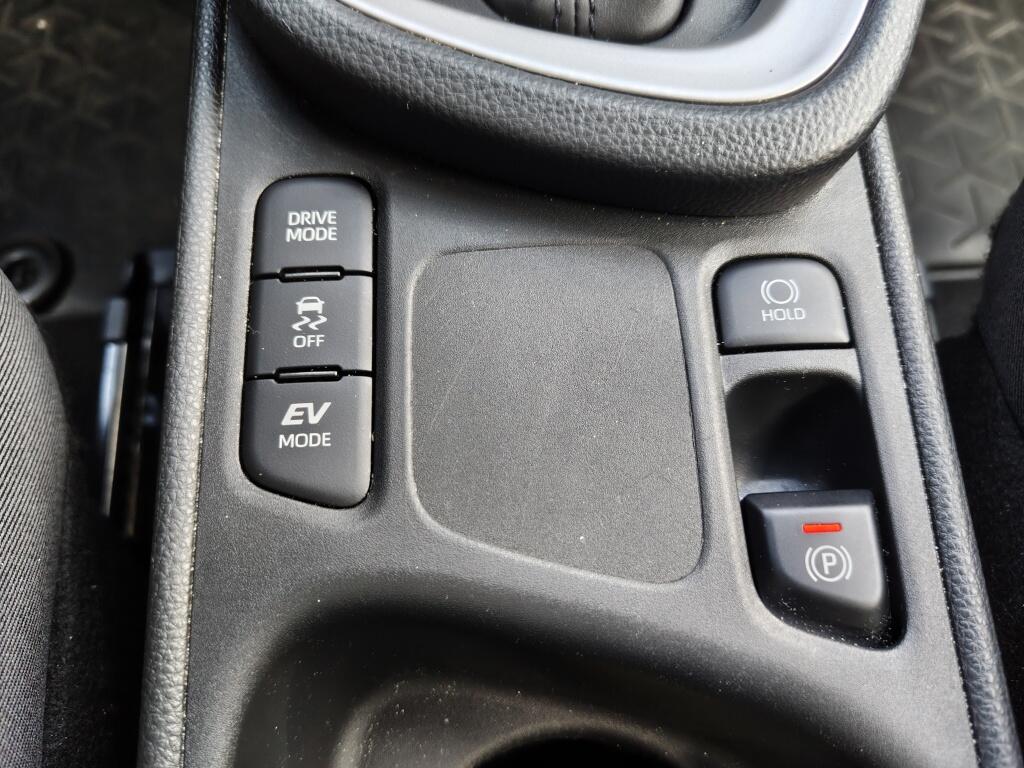 Toyota Yaris Cross 1.5 Hybrid Dynamic | El. Achterklep | HUD | Stoel-Stuurverwarming - Image 23