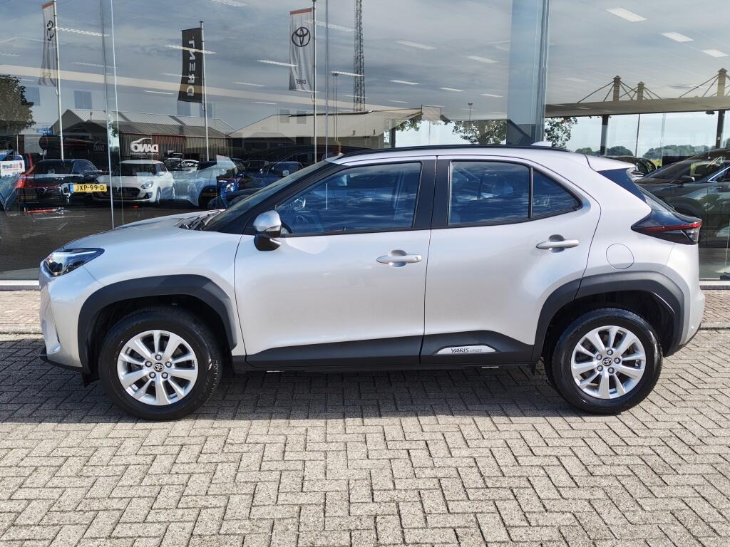 Toyota Yaris Cross 1.5 Hybrid Dynamic | El. Achterklep | HUD | Stoel-Stuurverwarming - Image 3