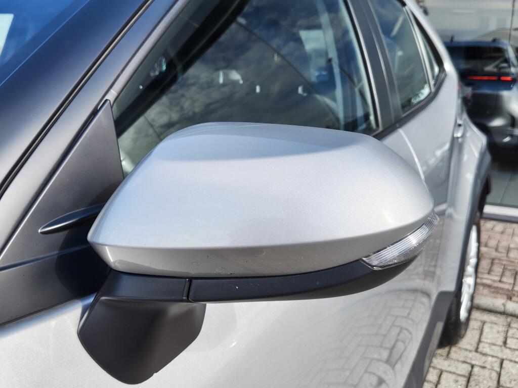 Toyota Yaris Cross 1.5 Hybrid Dynamic | El. Achterklep | HUD | Stoel-Stuurverwarming - Image 39