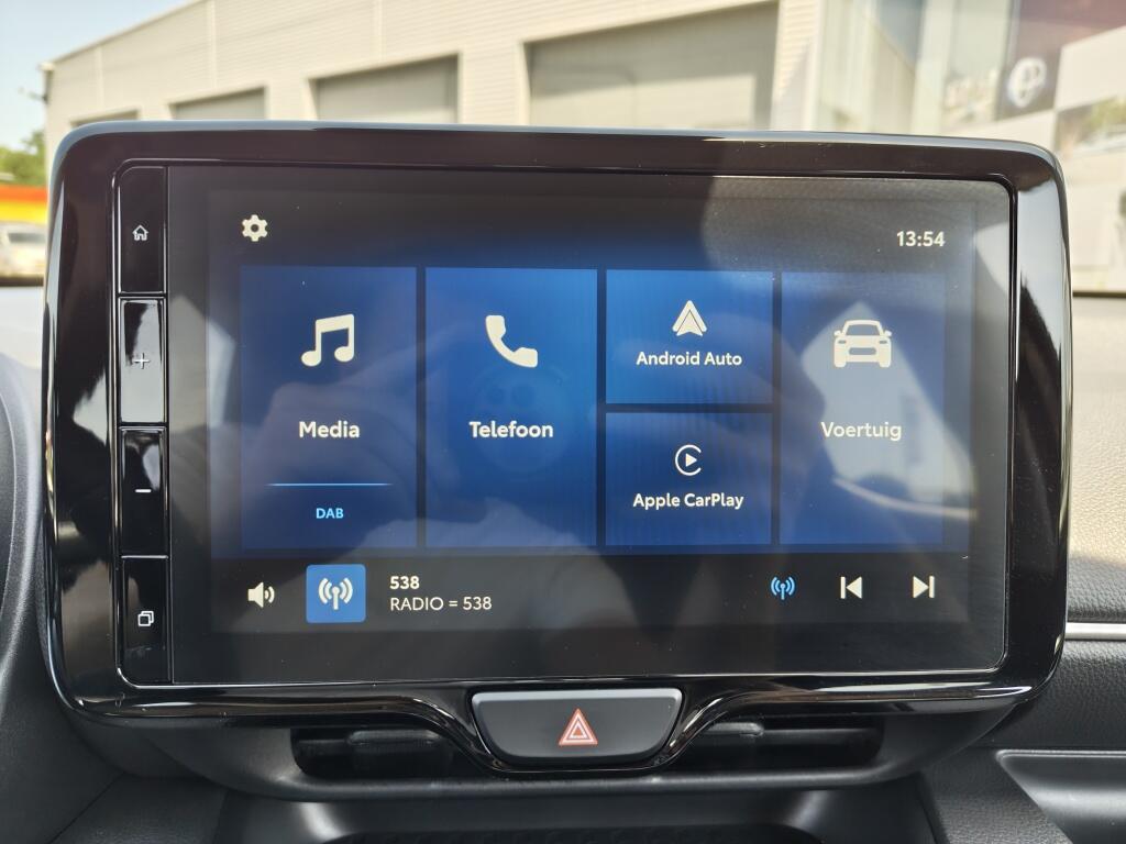 Toyota Yaris 1.5 Hybrid 115 Dynamic | Sensoren v/a | Stuur & Stoelverwarming - Image 15