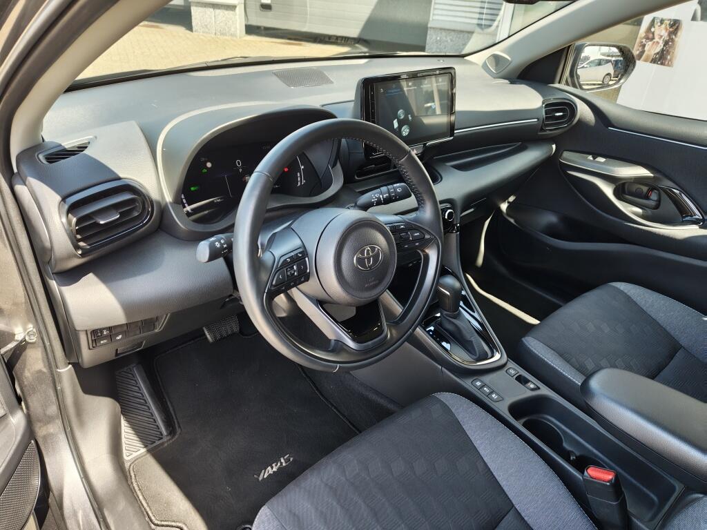 Toyota Yaris 1.5 Hybrid 115 Dynamic | Sensoren v/a | Stuur & Stoelverwarming - Image 27