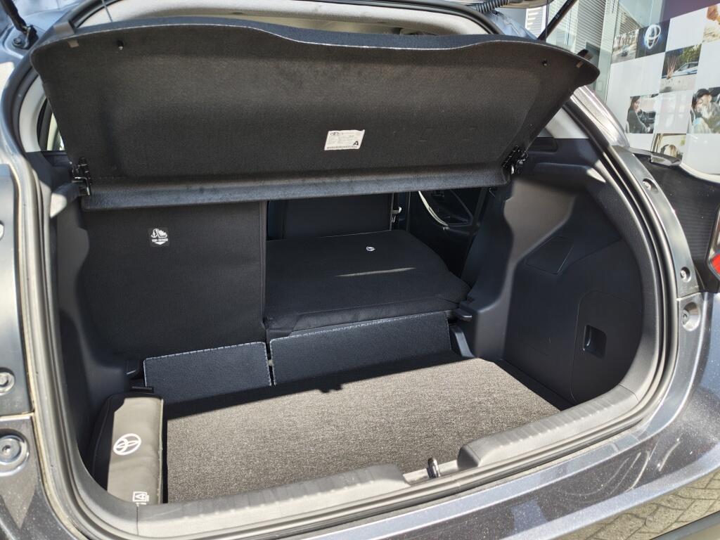 Toyota Yaris 1.5 Hybrid 115 Dynamic | Sensoren v/a | Stuur & Stoelverwarming - Image 33