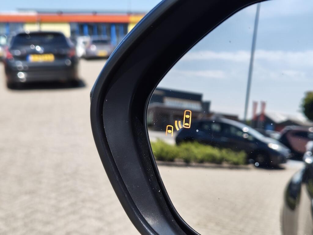 Toyota Yaris 1.5 Hybrid 115 Dynamic | Sensoren v/a | Stuur & Stoelverwarming - Image 37