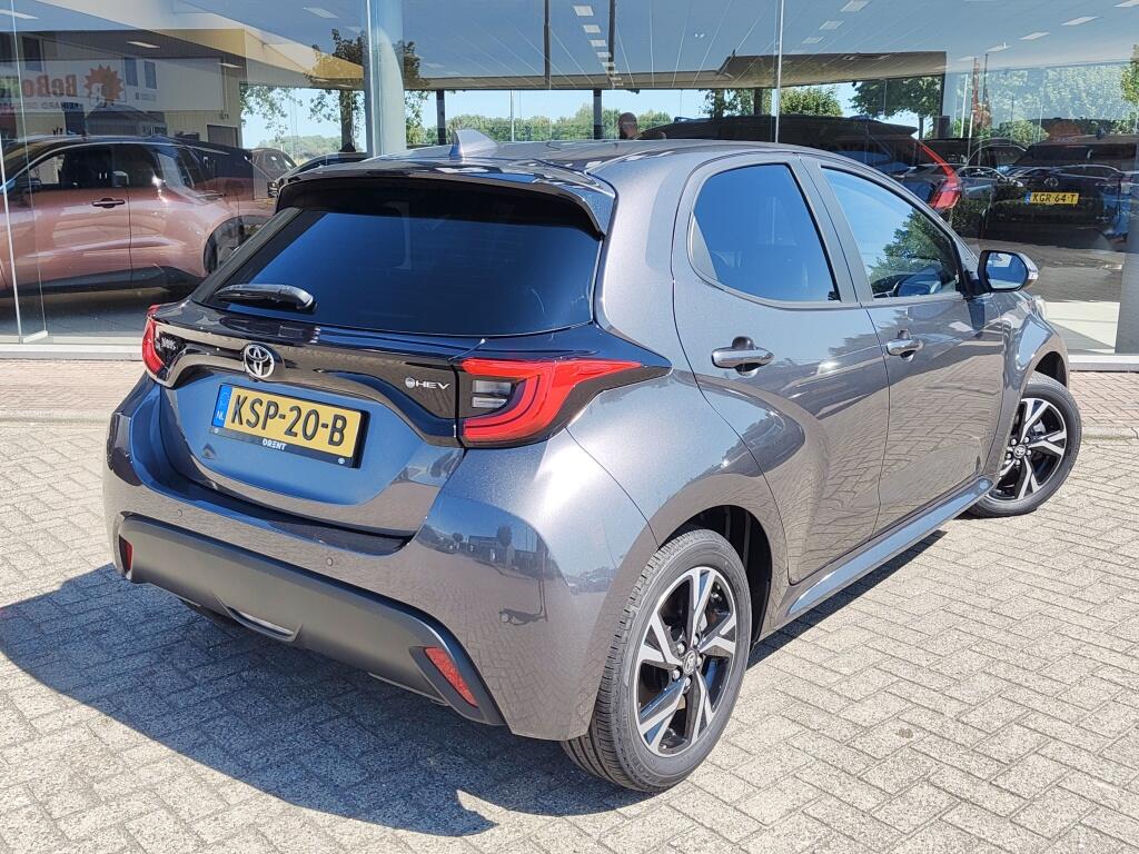 Toyota Yaris 1.5 Hybrid 115 Dynamic | Sensoren v/a | Stuur & Stoelverwarming - Image 4