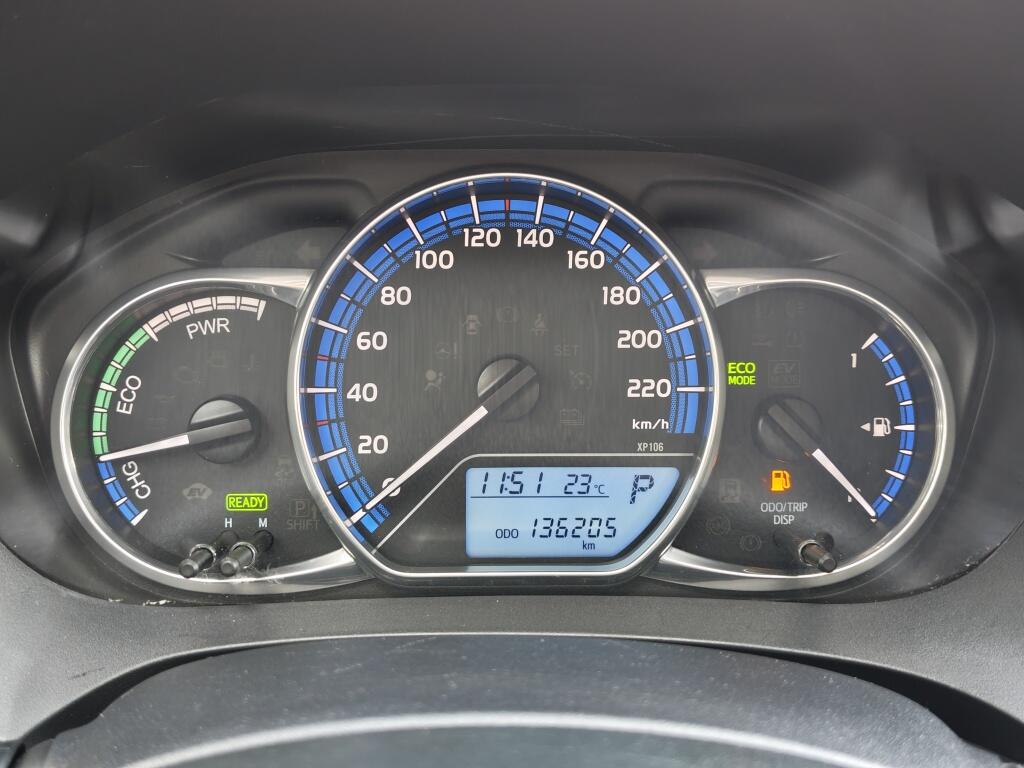 Toyota Yaris 1.5 Hybrid Lease | Navi | Cruise Control | Keyless Start | - Image 10