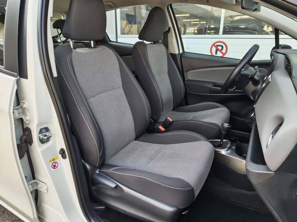 Toyota Yaris 1.5 Hybrid Lease | Navi | Cruise Control | Keyless Start | - Image 26