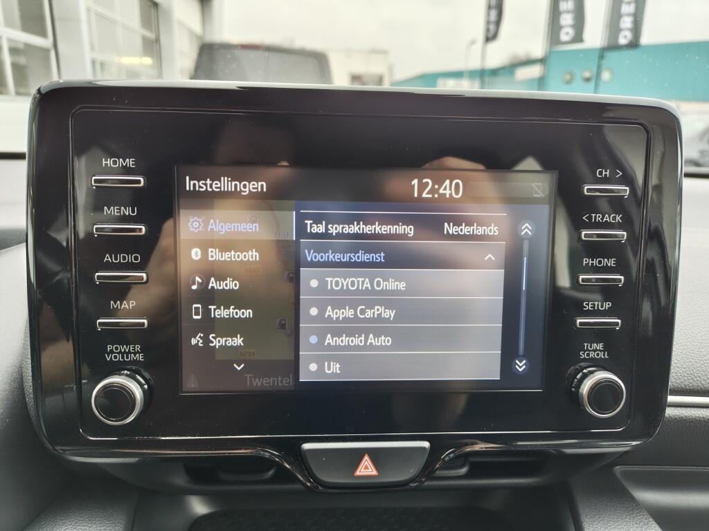 Toyota Yaris 1.5 Hybrid Dynamic | Navi | Keyless Entry/Start | Android Auto - Image 15