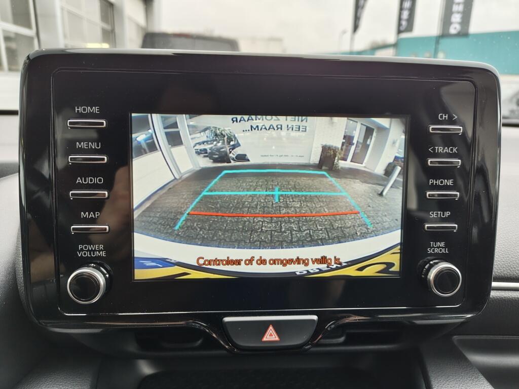 Toyota Yaris 1.5 Hybrid Dynamic | Navi | Keyless Entry/Start | Android Auto - Image 16