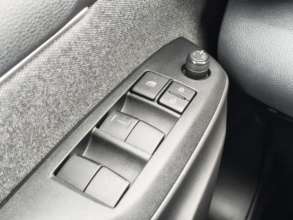 Toyota Yaris 1.5 Hybrid Dynamic | Navi | Keyless Entry/Start | Android Auto - Image 20