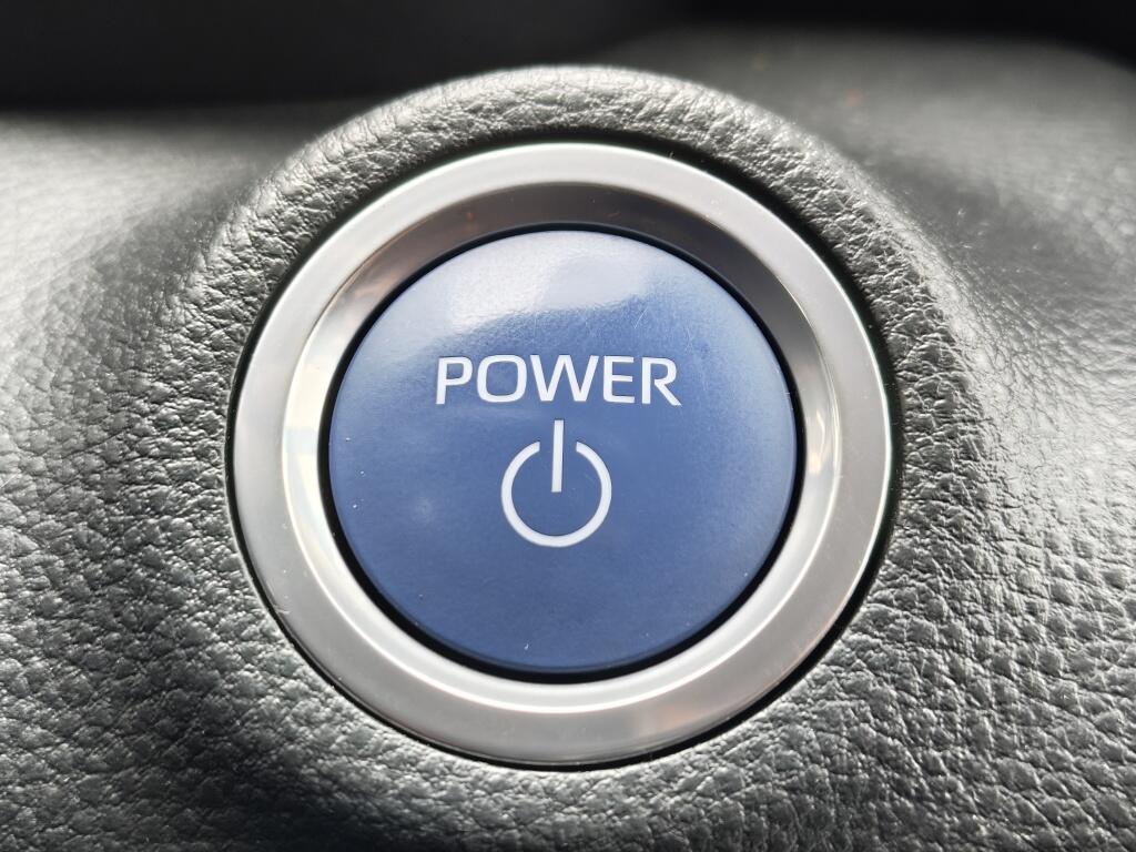 Toyota Yaris 1.5 Hybrid Dynamic | Navi | Keyless Entry/Start | Android Auto - Image 22