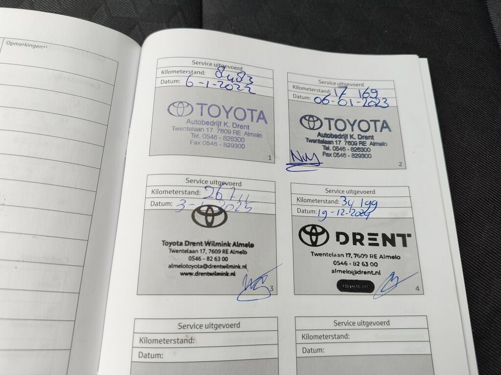 Toyota Yaris 1.5 Hybrid Dynamic | Navi | Keyless Entry/Start | Android Auto - Image 35