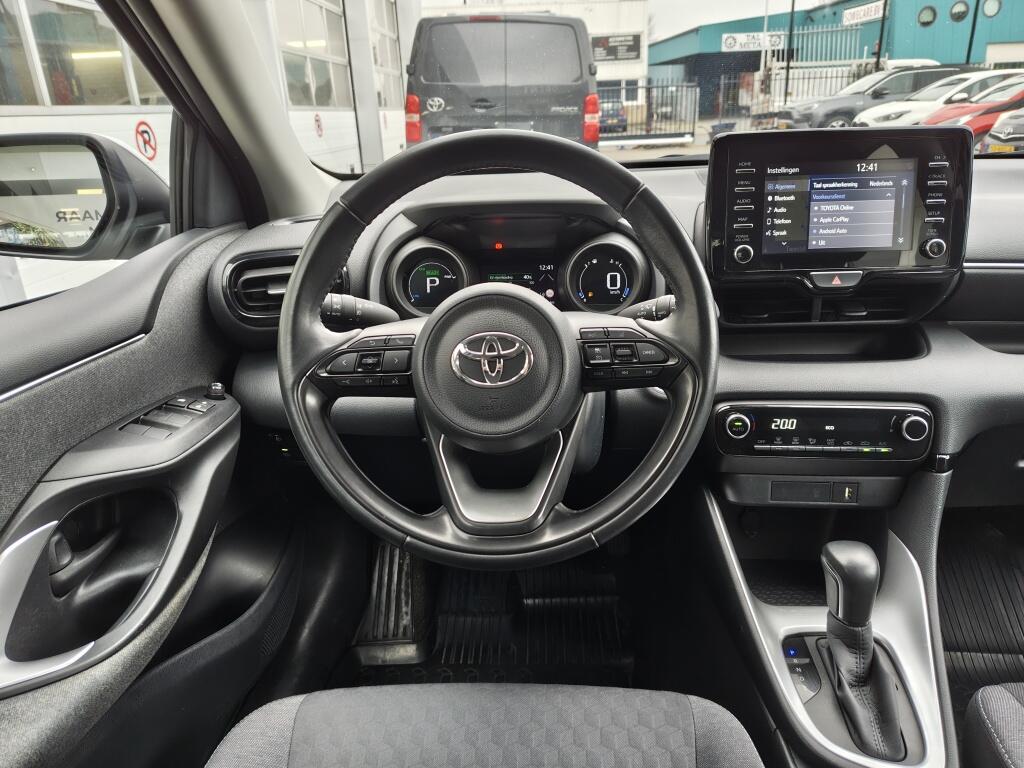 Toyota Yaris 1.5 Hybrid Dynamic | Navi | Keyless Entry/Start | Android Auto - Image 7
