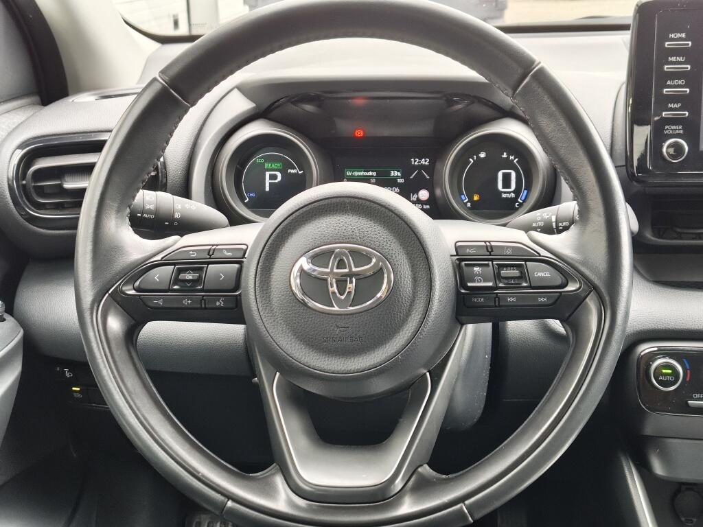 Toyota Yaris 1.5 Hybrid Dynamic | Navi | Keyless Entry/Start | Android Auto - Image 8