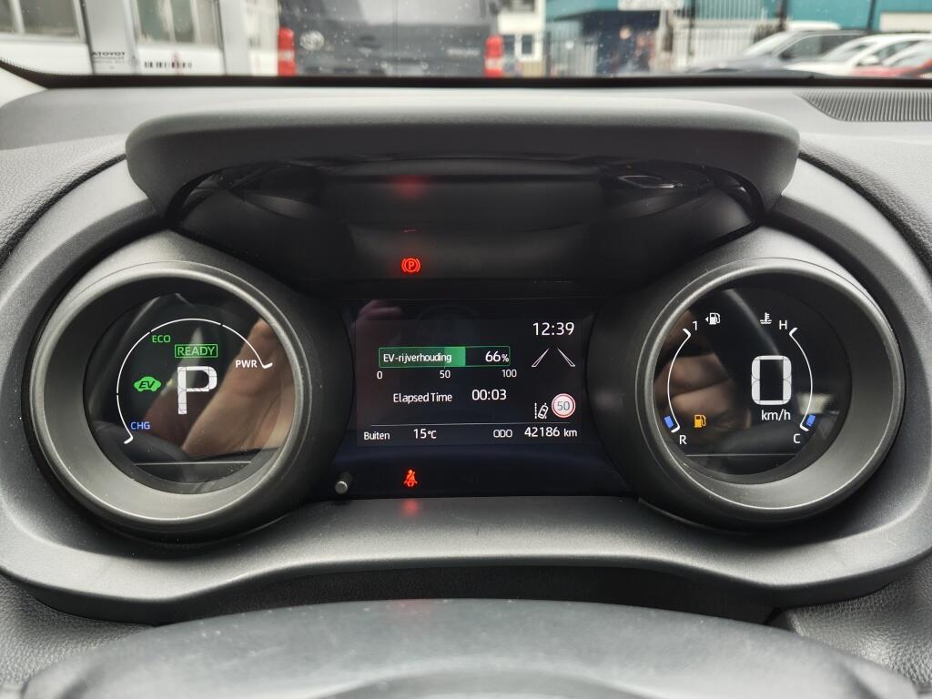 Toyota Yaris 1.5 Hybrid Dynamic | Navi | Keyless Entry/Start | Android Auto - Image 9