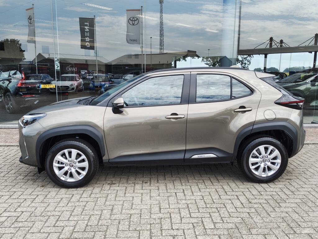 Toyota Yaris Cross 1.5 Hybrid 115 Active plus | Sensoren v/a | Draadloze Telefoonlader | Android Auto - Image 3