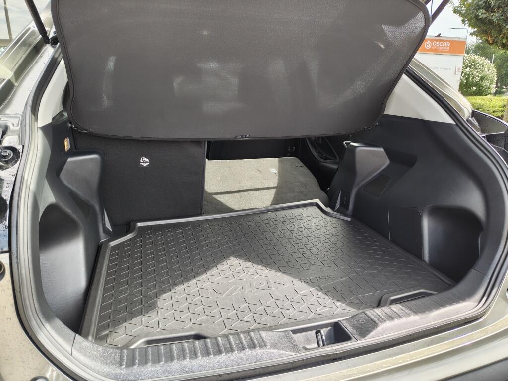 Toyota Yaris Cross 1.5 Hybrid 115 Active plus | Sensoren v/a | Draadloze Telefoonlader | Android Auto - Image 32