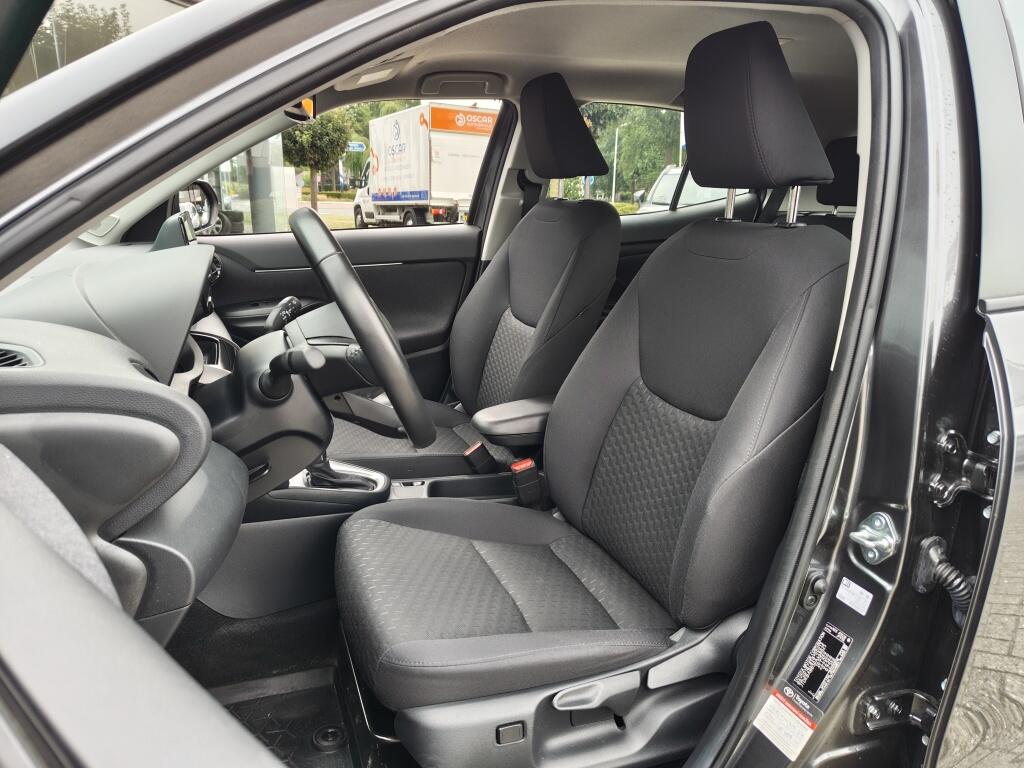 Toyota Yaris Cross 1.5 Hybrid 115 Active plus | Sensoren v/a | Draadloze Telefoonlader | Android Auto - Image 26