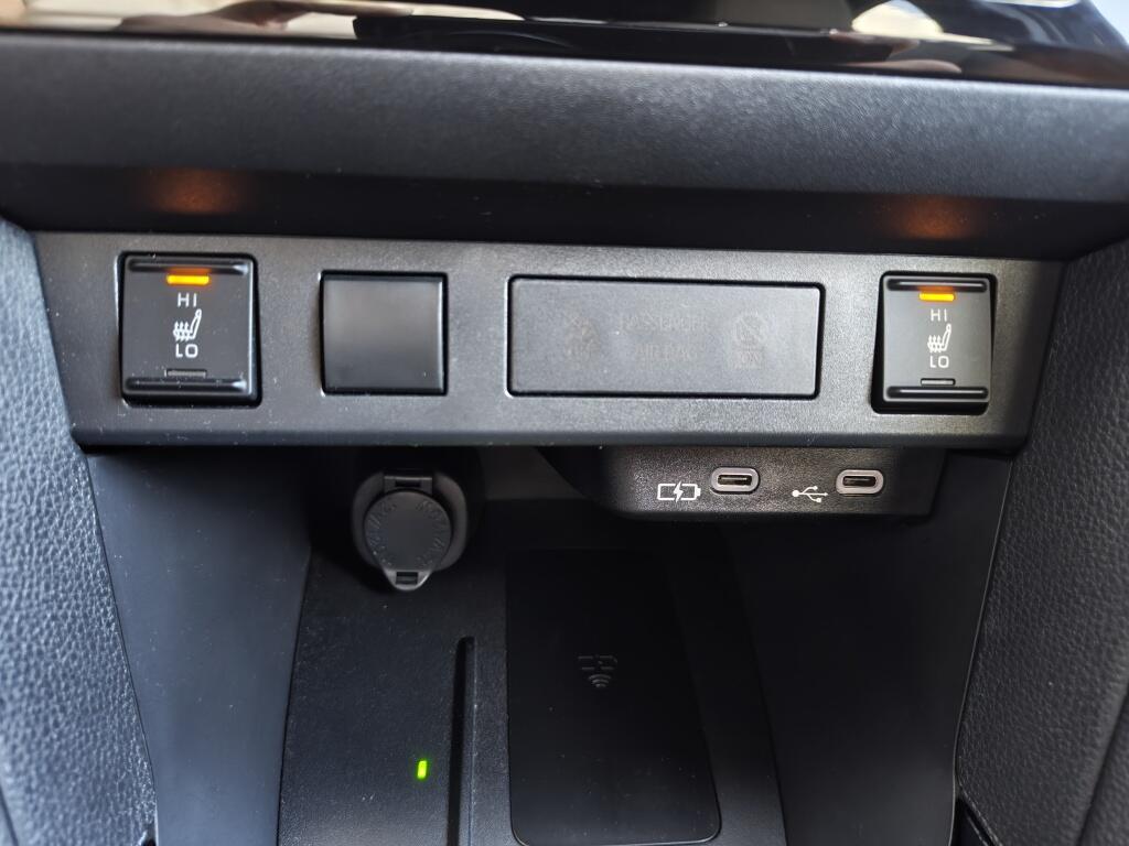 Toyota Yaris Cross 1.5 Hybrid 115 Dynamic | All-Season | Comfort Pack | Sensoren v/a | Android Auto - Image 19