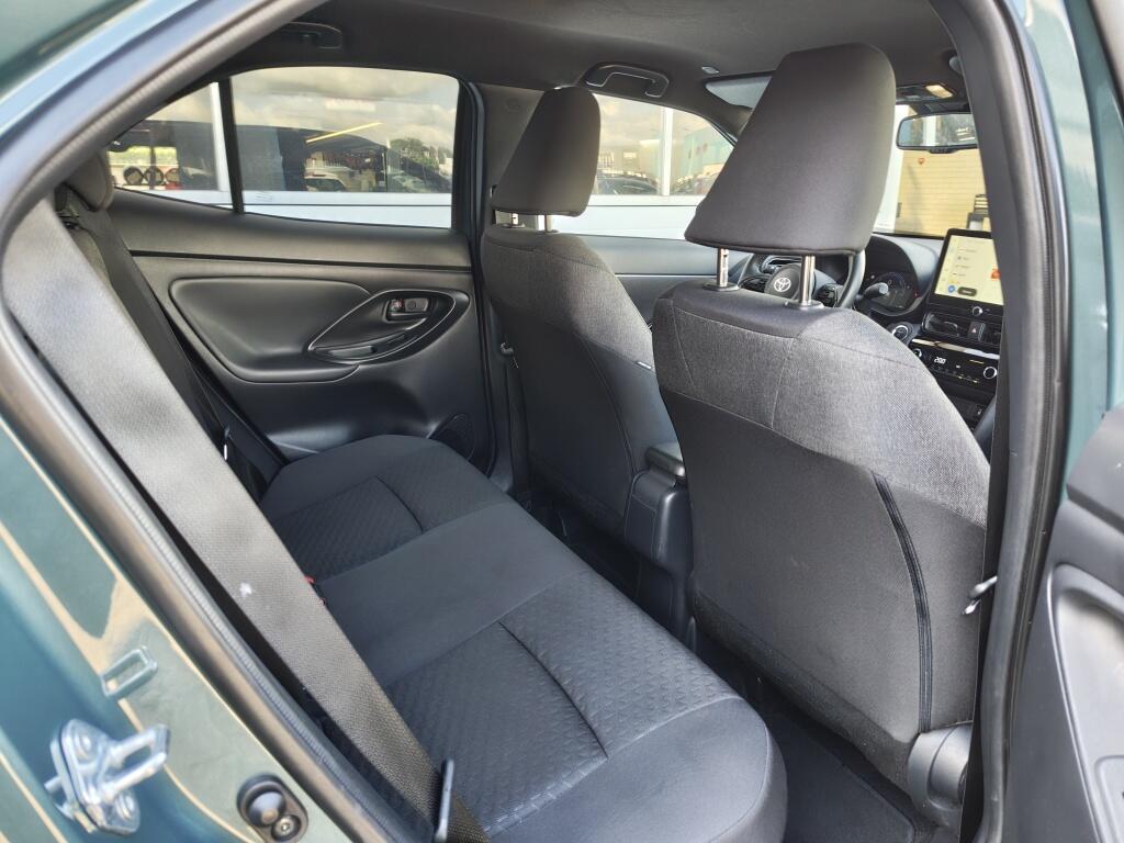 Toyota Yaris Cross 1.5 Hybrid 115 Dynamic | All-Season | Comfort Pack | Sensoren v/a | Android Auto - Image 29