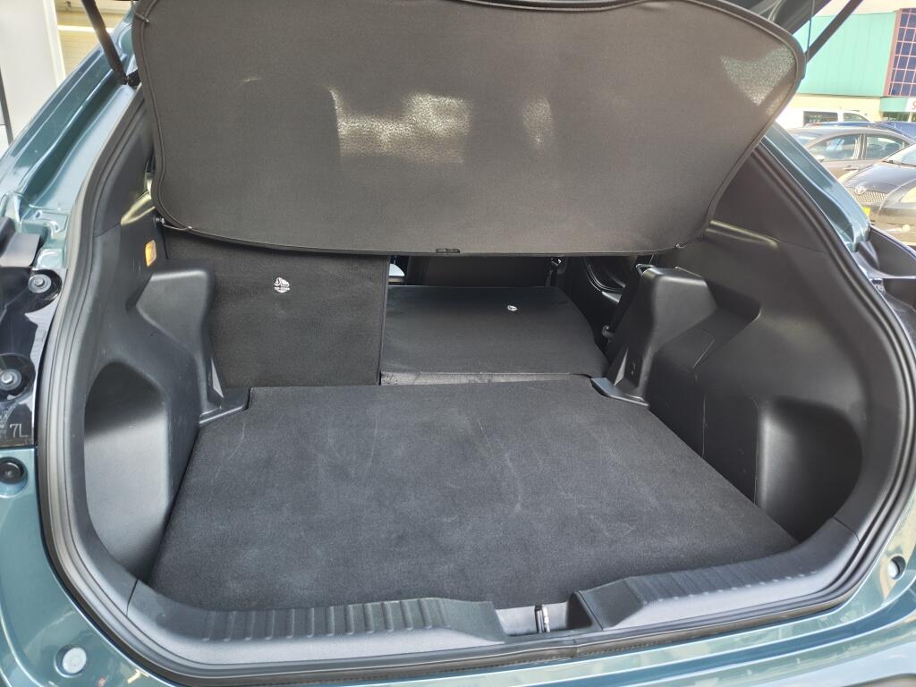 Toyota Yaris Cross 1.5 Hybrid 115 Dynamic | All-Season | Comfort Pack | Sensoren v/a | Android Auto - Image 33