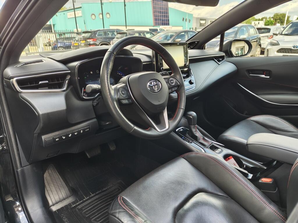 Toyota Corolla Touring Sports 2.0 Hybrid GR-Sport Plus | El. Schuifdak | Leder | JBL | HUD | Sensoren v/a - Image 30
