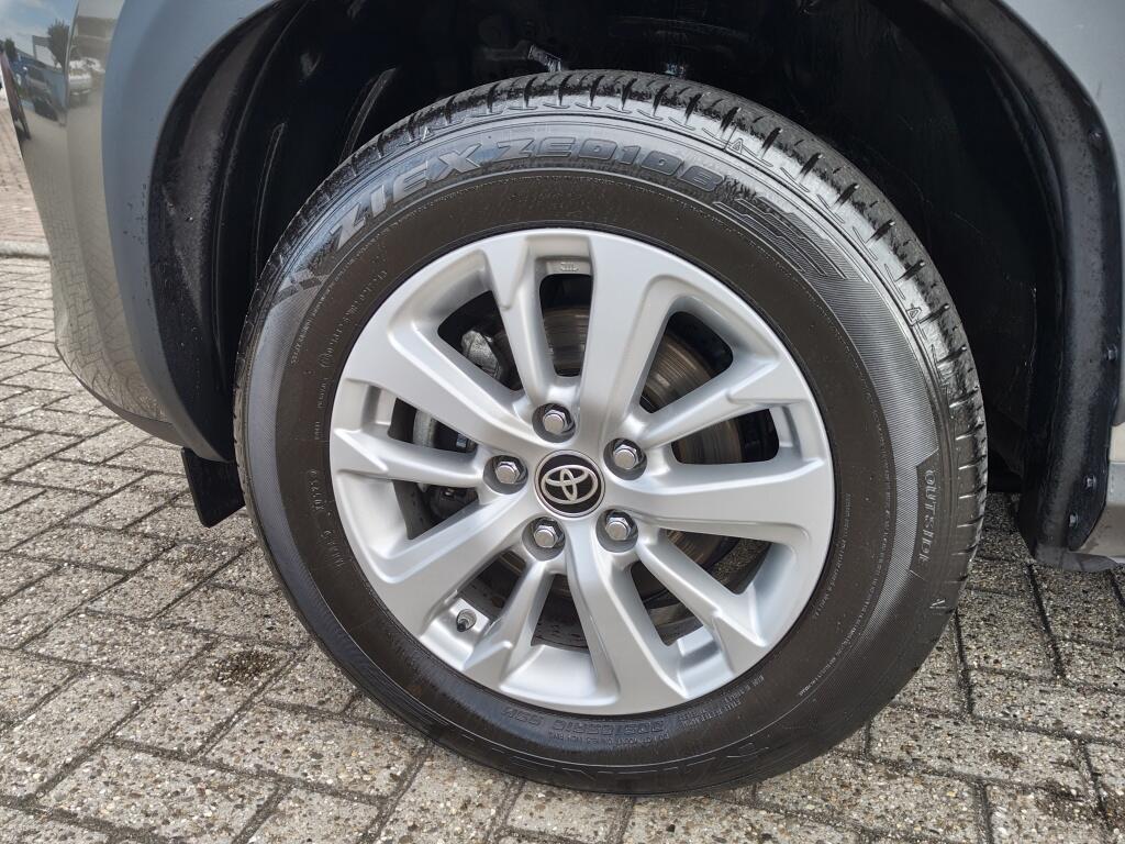 Toyota Yaris Cross 1.5 Hybrid 115 Active plus | Sensoren v/a | Draadloze Telefoonlader | Android Auto - Image 36