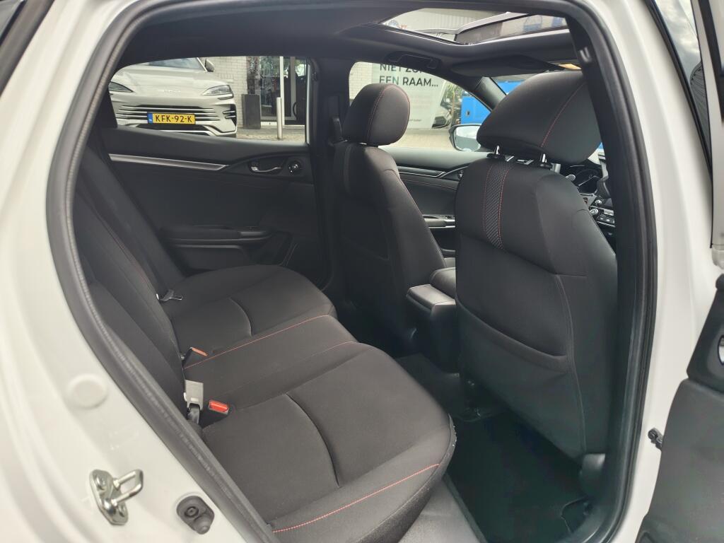 Honda Civic 1.0 i-VTEC Executive | El. Schuif- Kanteldak | Sport Pakket | Android Auto - Image 34